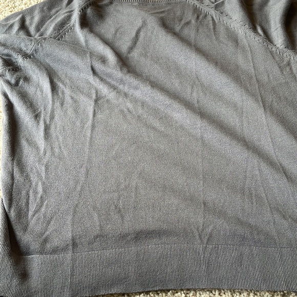 Never worn Festive light weight too for a cool and windy day! - Picture 5 of 7